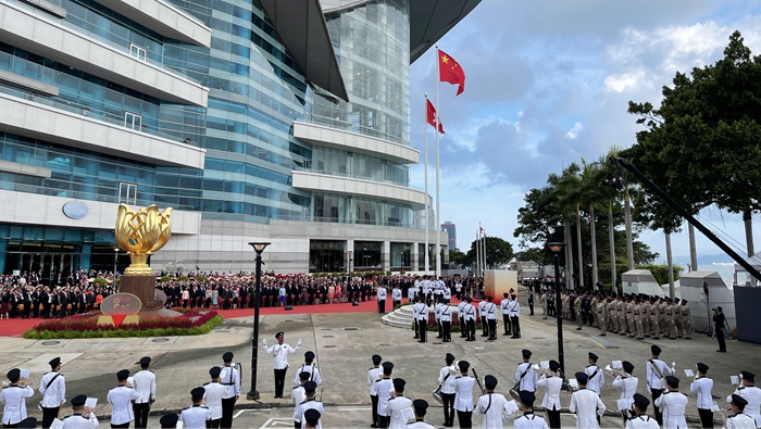 澳门与香港一肖一码一一特一中,全面释义、解释与落实